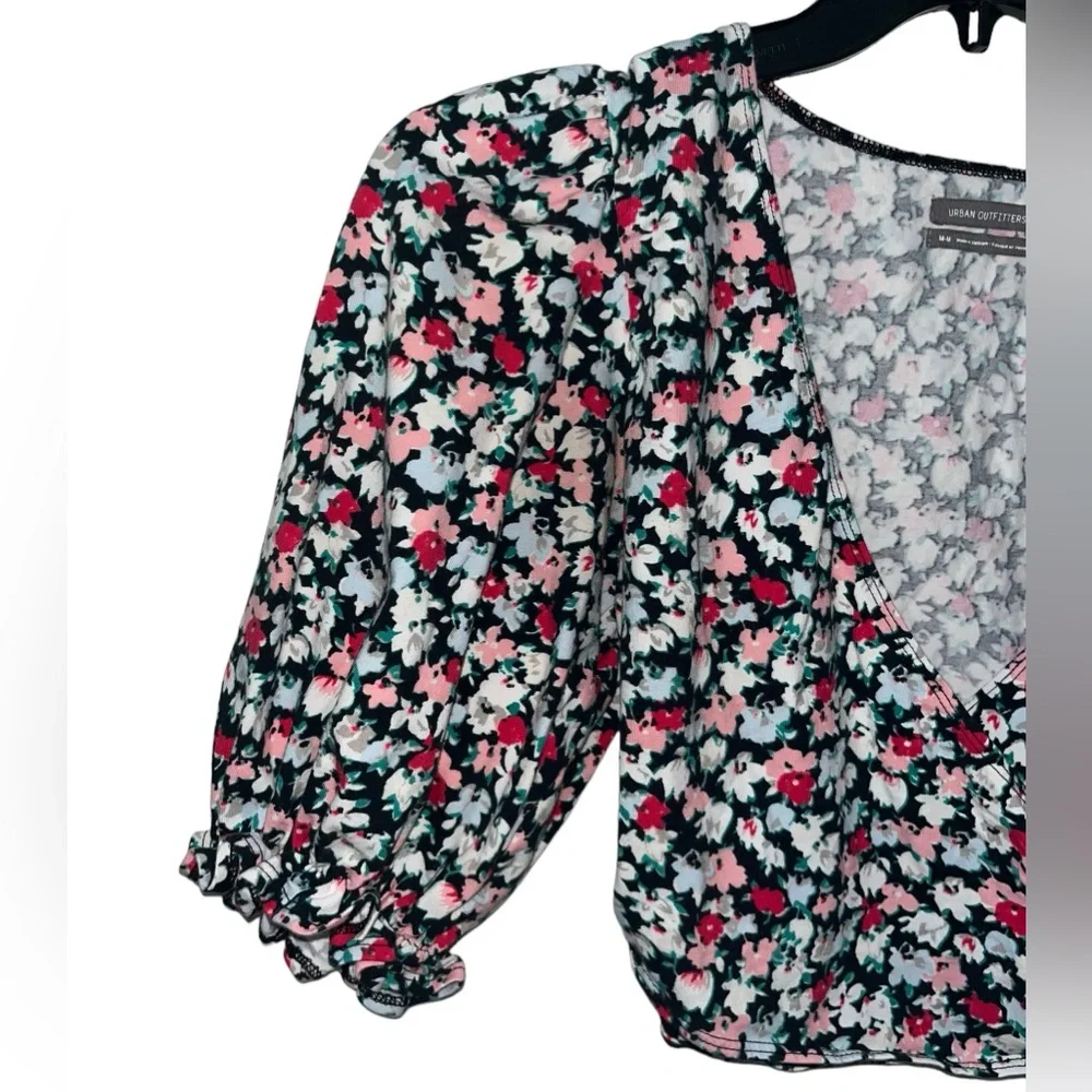 Urban Outfitters Floral Blouse Top Size M - Picture 4 of 6